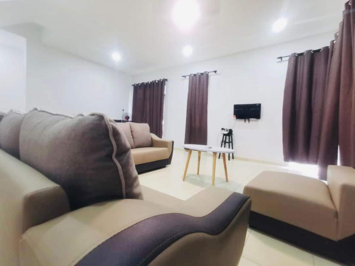 Oyo Homes 90524 D'J Pegaso Serom Homestay ムアル エクステリア 写真
